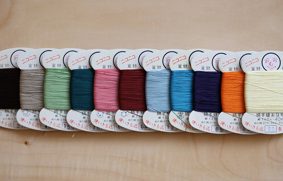 ダルマ 絹縫糸 カード巻 9号 40m 50枚 裁縫糸 刺繍糸 レトロ