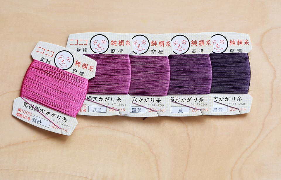 糸六」商品について｜ニコニコ絹縫糸の「糸六株式会社」